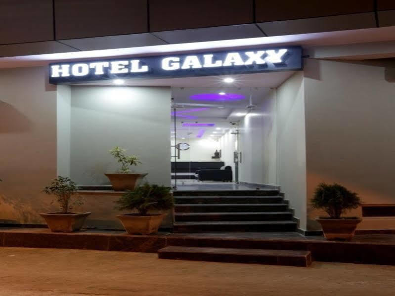 Hotel O Mahipalpur Inn New Delhi Exterior photo