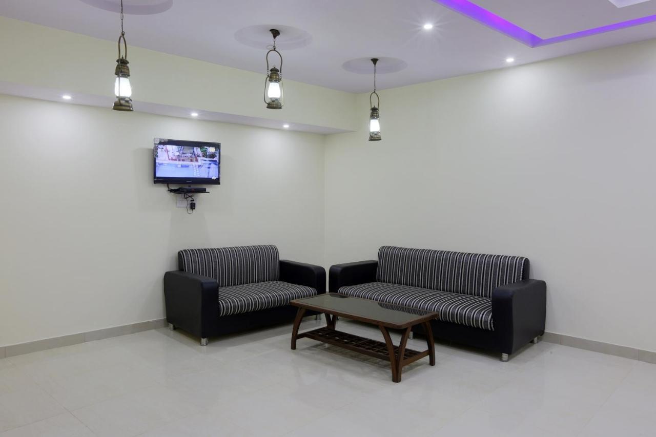 Hotel O Mahipalpur Inn New Delhi Exterior photo