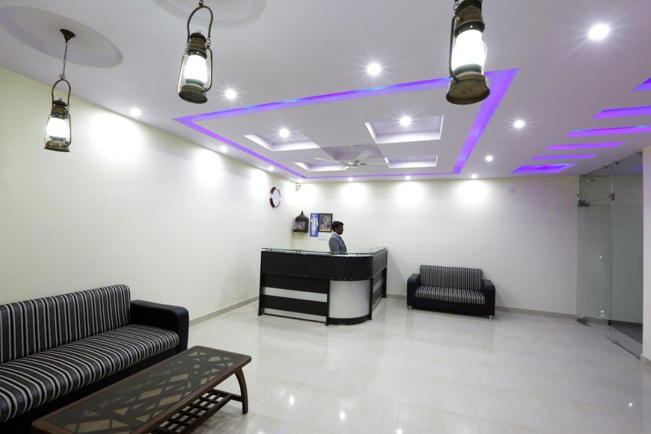Hotel O Mahipalpur Inn New Delhi Exterior photo