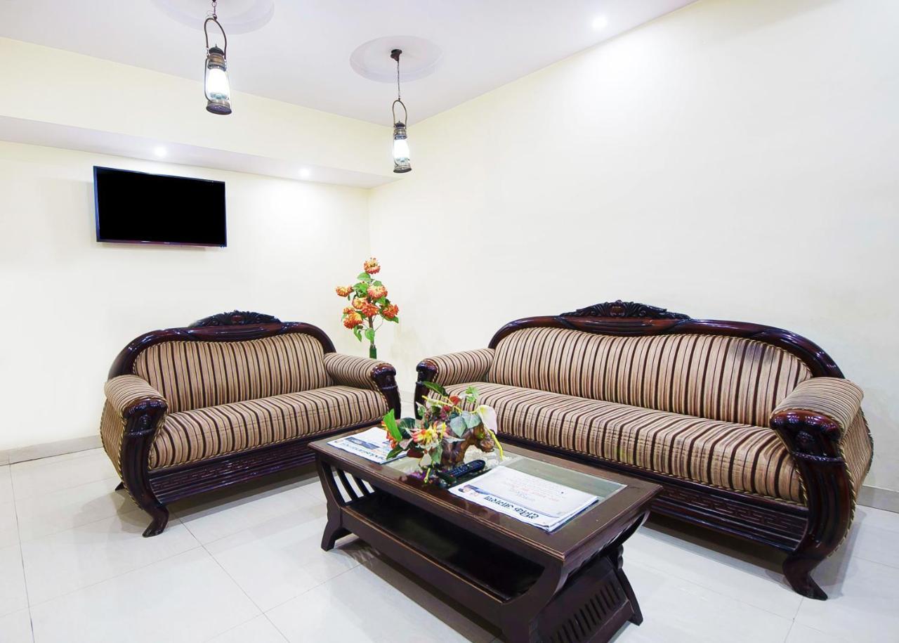 Hotel O Mahipalpur Inn New Delhi Exterior photo