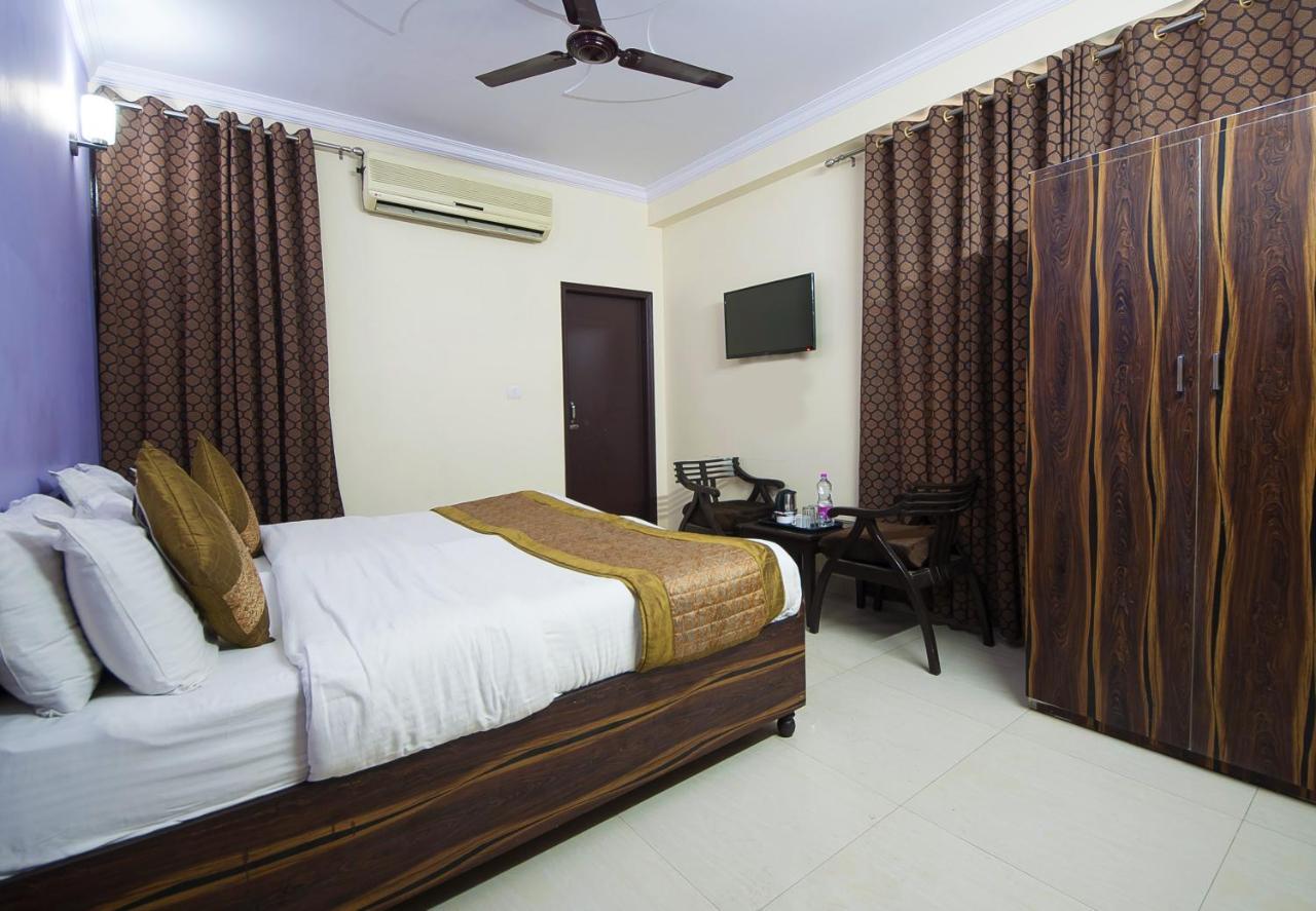 Hotel O Mahipalpur Inn New Delhi Exterior photo